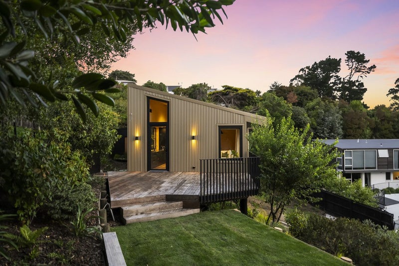 4 Pentre Terrace, Cashmere, Christchurch - Carousel 2