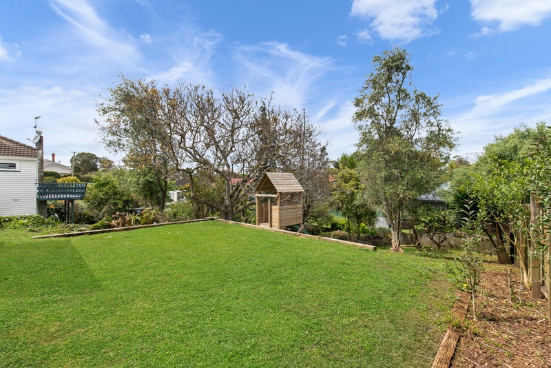25 Trafalgar Street, Onehunga, Auckland - Carousel 2