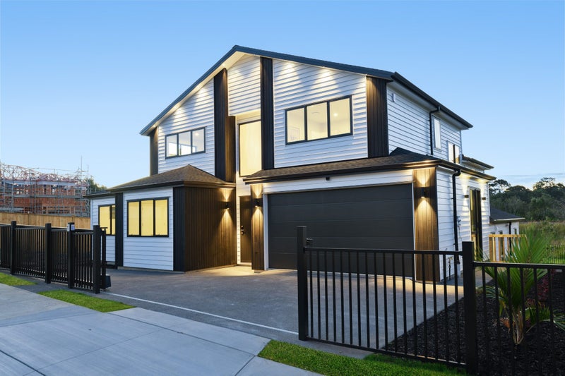 10 Kiokio Place, Swanson, Auckland - Carousel 2