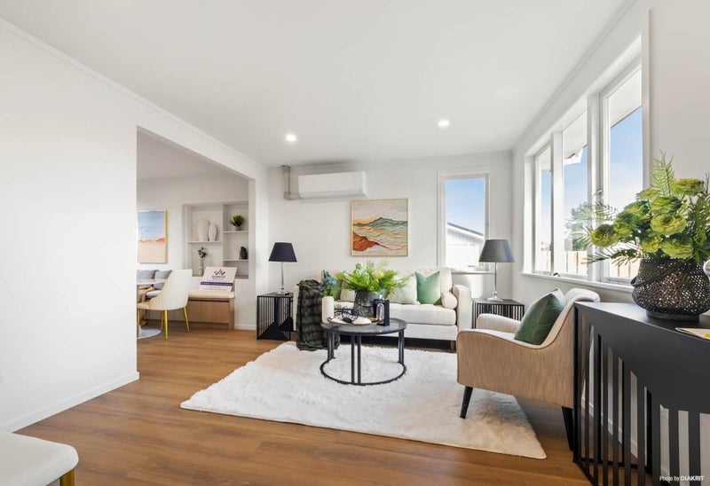 158 Whitney Street, Blockhouse Bay, Auckland - Carousel 1