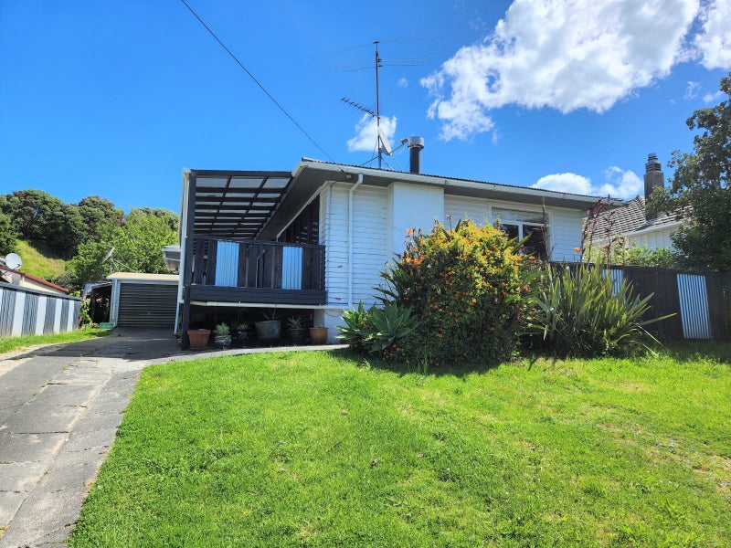 43 Cambridge Terrace, Kaiti, Gisborne - Carousel 1