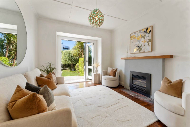 11 Palmerston Road, Birkenhead, North Shore City, Auckland - Carousel 2