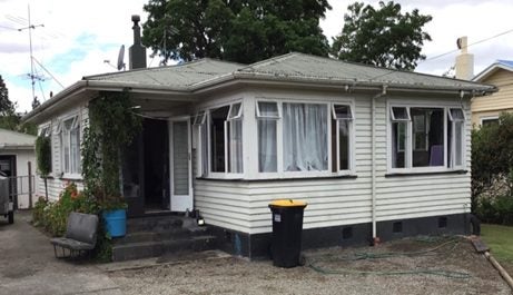 11 Moreton Road, Carterton - Carousel 1