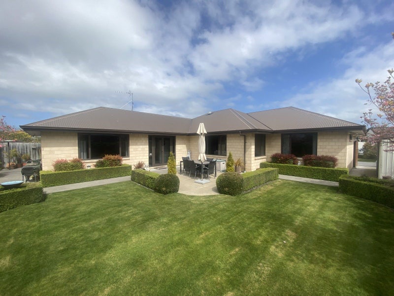 7 Filey Place, Allenton, Ashburton - Carousel 1