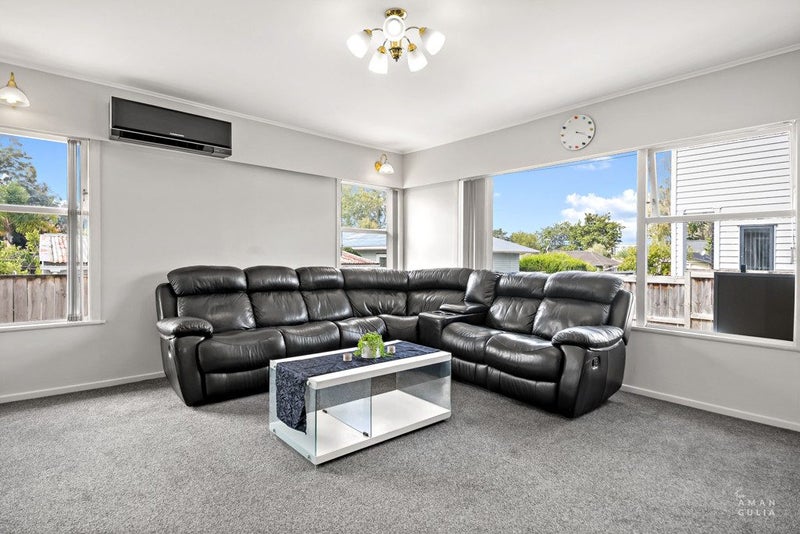 51A Stottholm Road, Titirangi, Auckland - Carousel 2