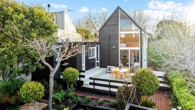 9D Pukeora Avenue, Remuera, Auckland - Carousel 1