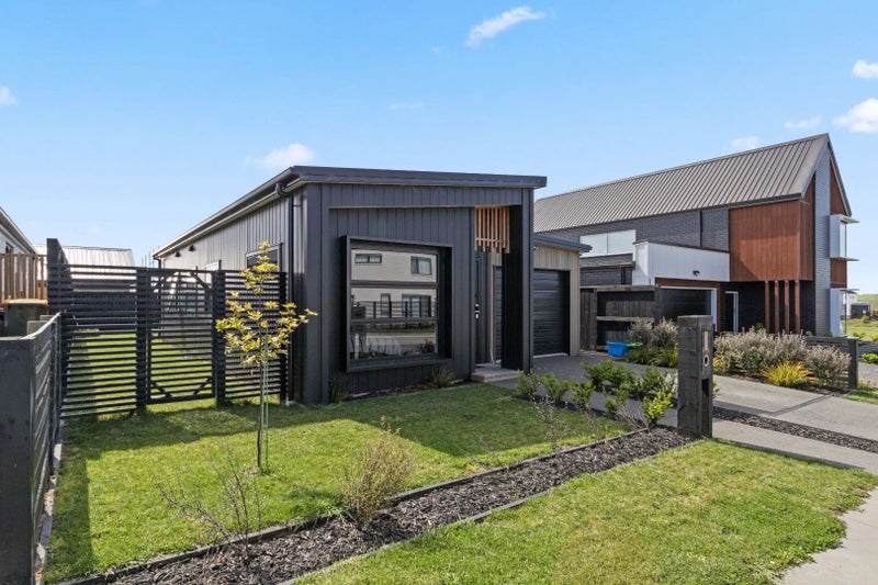 3 Cogar Terrace, Chartwell, Hamilton - Carousel 1