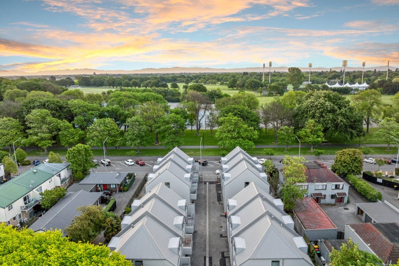 452K Hagley Avenue, Christchurch Central, Christchurch - Carousel 1