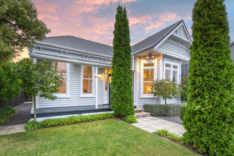 50 Sherborne Street, St Albans, Christchurch - Carousel 1