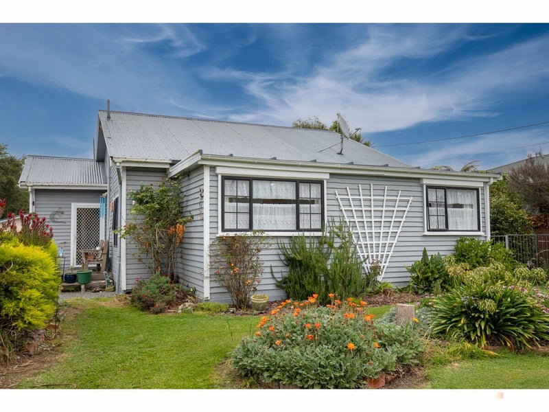 7 Davidson Street, Pareora - Carousel 1