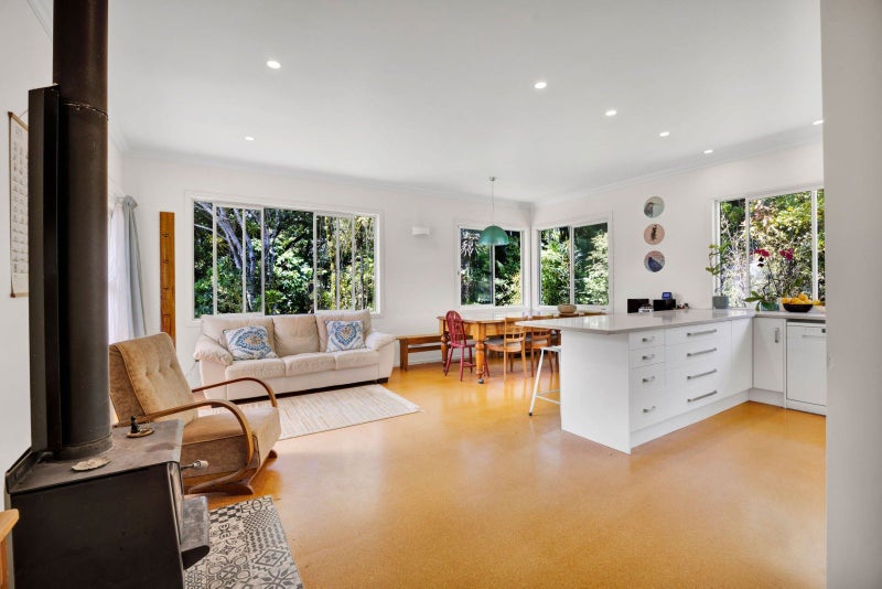 35 Kelly Street, Inglewood, Inglewood - Carousel 2
