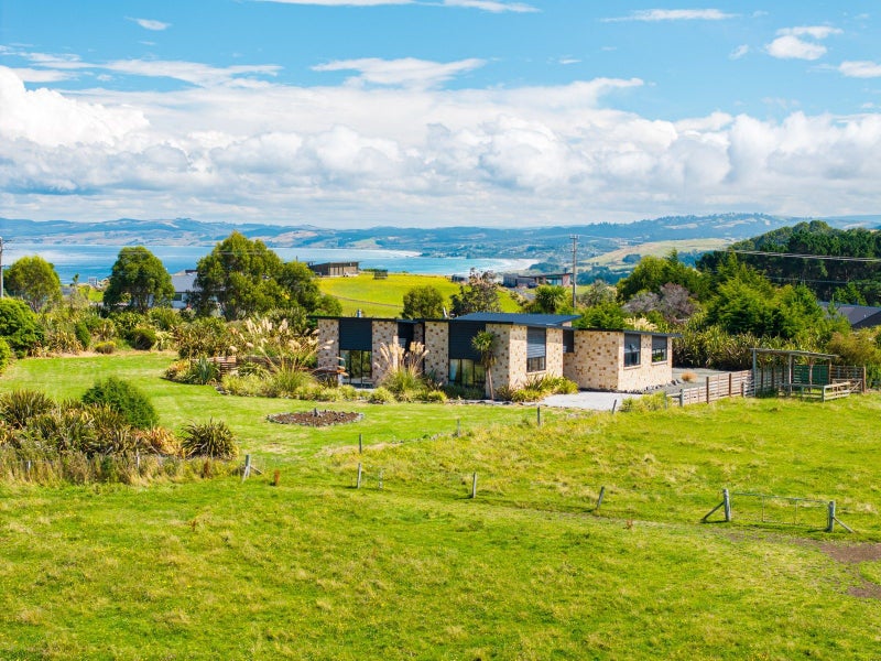 25 Tunnel Beach Road, Blackhead, Dunedin - Carousel 1