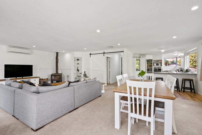 13 Fernleigh Street, Ferndale, New Plymouth - Carousel 2