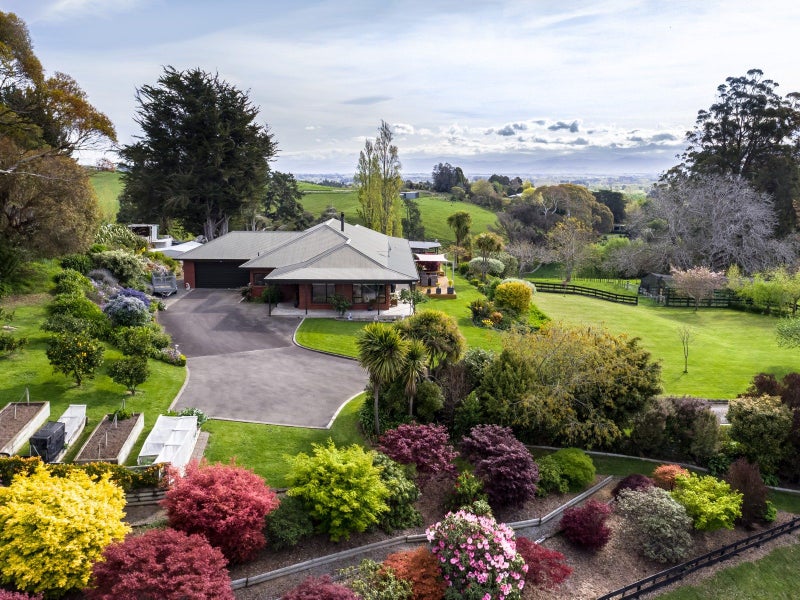 252 Masterton Stronvar Road, Te Ore Ore, Masterton - Carousel 2