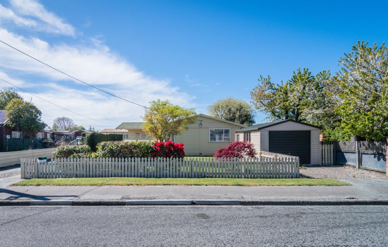 34 Hayhurst Street, Temuka - Carousel 1