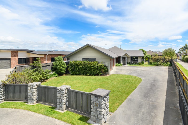 57 Chestnut Close, Kelvin Grove, Palmerston North - Carousel 24