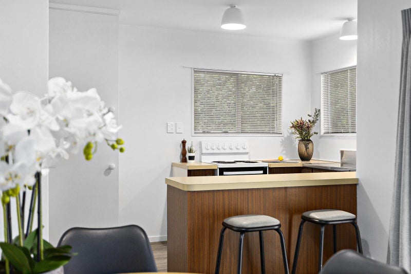 142A Newlands Road, Newlands, Wellington - Carousel 2