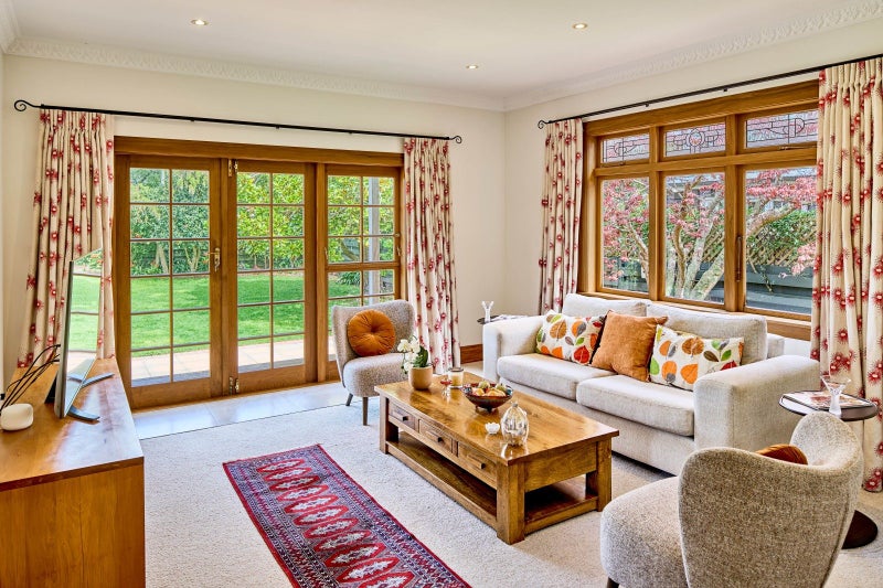 14 Hinau Street, Woburn, Lower Hutt - Carousel 2