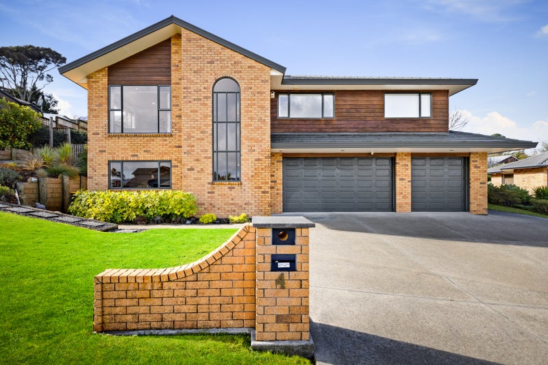 4 Foothills Lane, Glen Eden, Auckland - Carousel 1