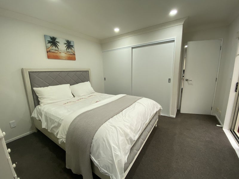 40 Baverstock Road, Flat Bush, Auckland - Carousel 2