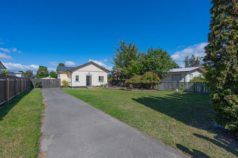10 Railway Road, Whakatu, Hastings - Carousel 1