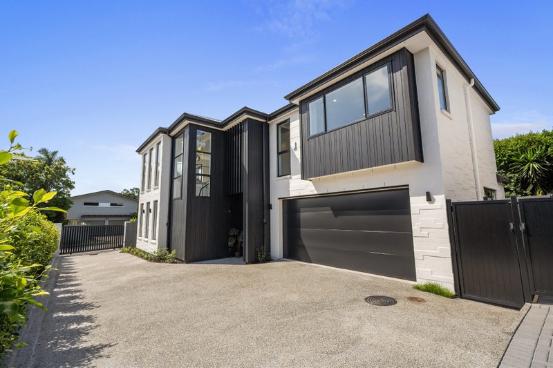 12A Eric Price Avenue, Takapuna, Auckland - Carousel 1