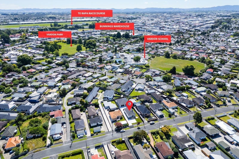 19 Portal Crescent, Beerescourt, Hamilton - Carousel 17