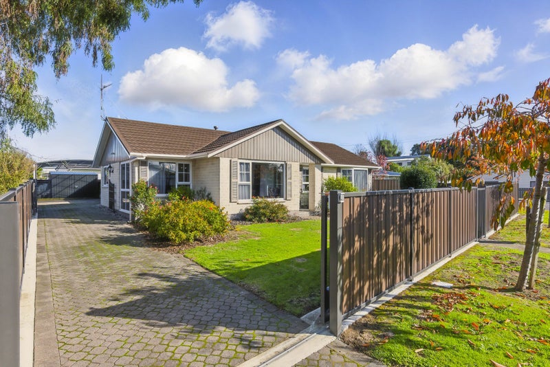 2 Gabriel Street, Raumati Beach, Paraparaumu - Carousel 20