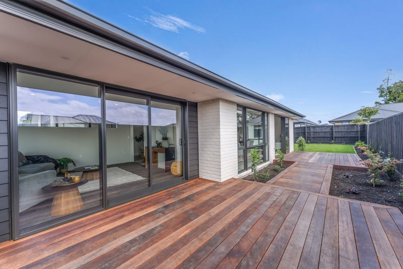 8 Cam Mill Place, Rangiora, Rangiora - Carousel 2