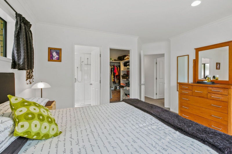 4 Maple Crescent, Whalers Gate, New Plymouth - Carousel 20