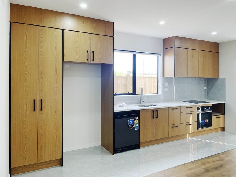 16 Kaapehu Street, Karaka, Papakura - Carousel 2