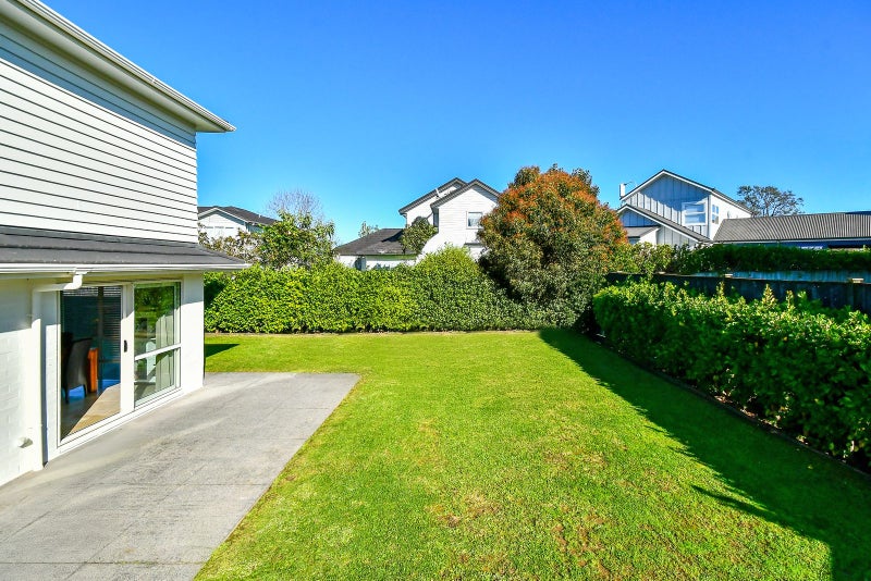 69 Pickaberry Avenue, Karaka, Papakura - Carousel 2