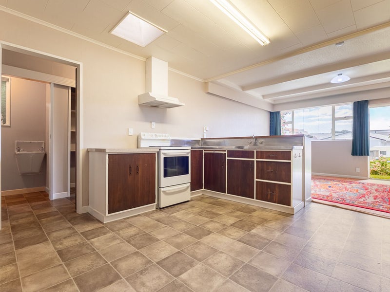 5 Middleton Road, Paraparaumu Beach, Paraparaumu - Carousel 2
