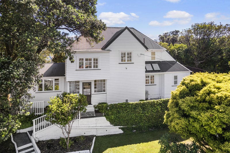 9 Cooper Street, Karori, Wellington - Carousel 1