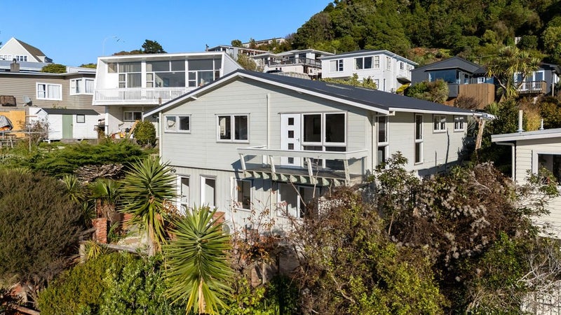 42 Halifax Street, Kingston, Wellington - Carousel 1