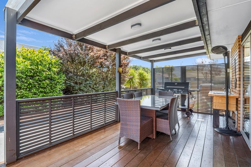 37 Sarabande Avenue, Redwood, Christchurch - Carousel 2