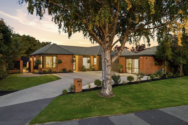8 Kedleston Drive, Avonhead, Christchurch - Carousel 38