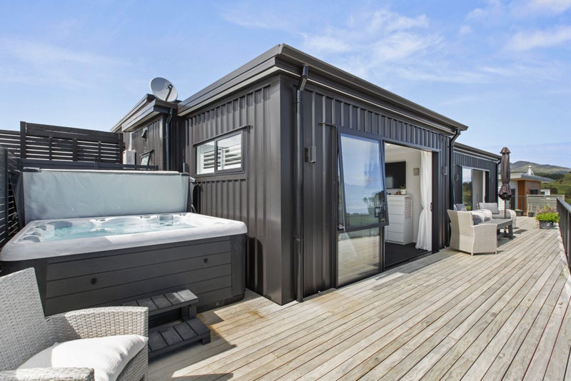 5 Maataitai Road, Raglan, Raglan - Carousel 2