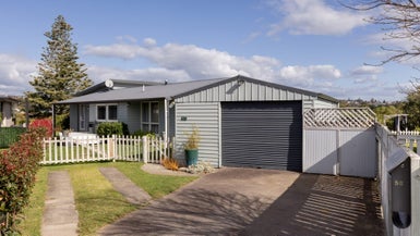 58 Hall Road, Matua, Tauranga - Carousel 1