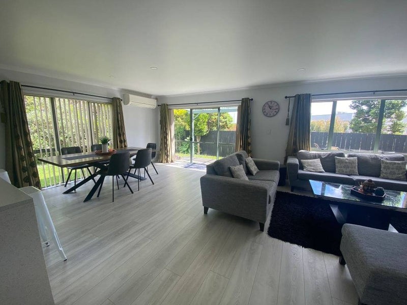 19 Aclare Place, East Tamaki, Auckland - Carousel 2