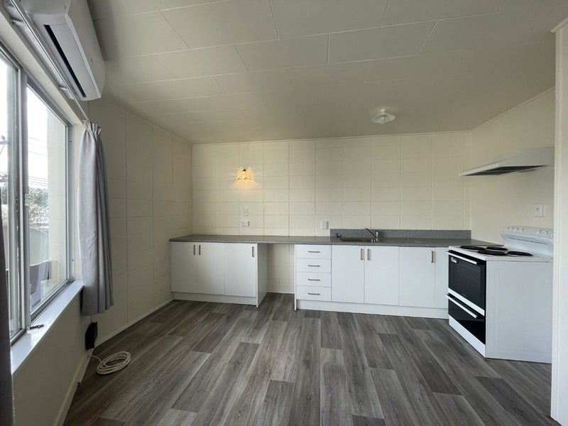 11/12 Norfolk Street, Regent, Whangarei, Northland - Carousel 1