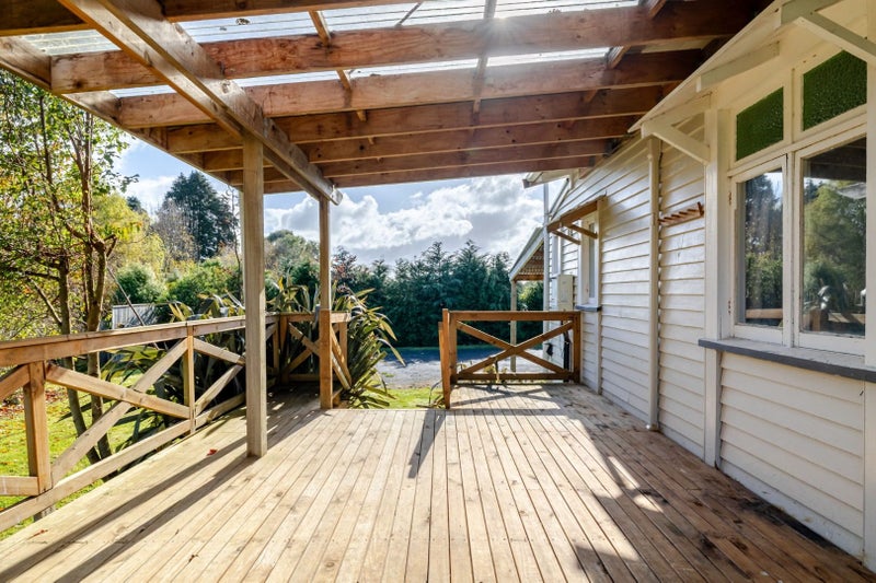 23 Alfredton Road, Eketahuna - Carousel 2
