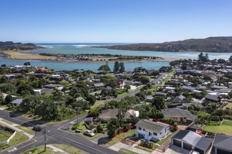 4 Norrie Avenue, Raglan, Raglan - Carousel 2