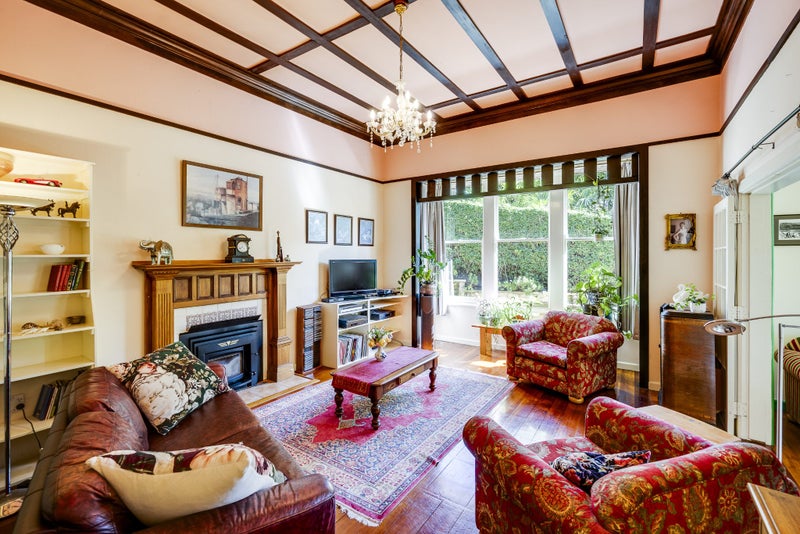 19 Cameron Road, Bluff Hill, Napier - Carousel 2