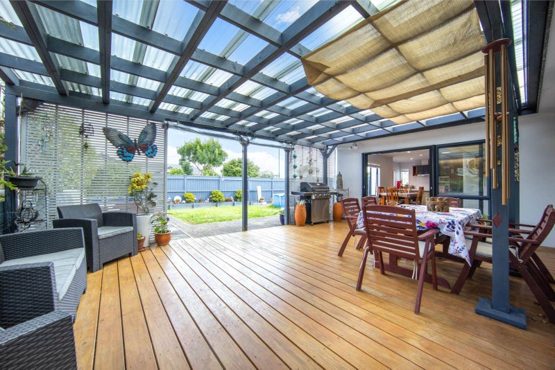 46 Hillwell Drive, Henderson, Auckland - Carousel 2