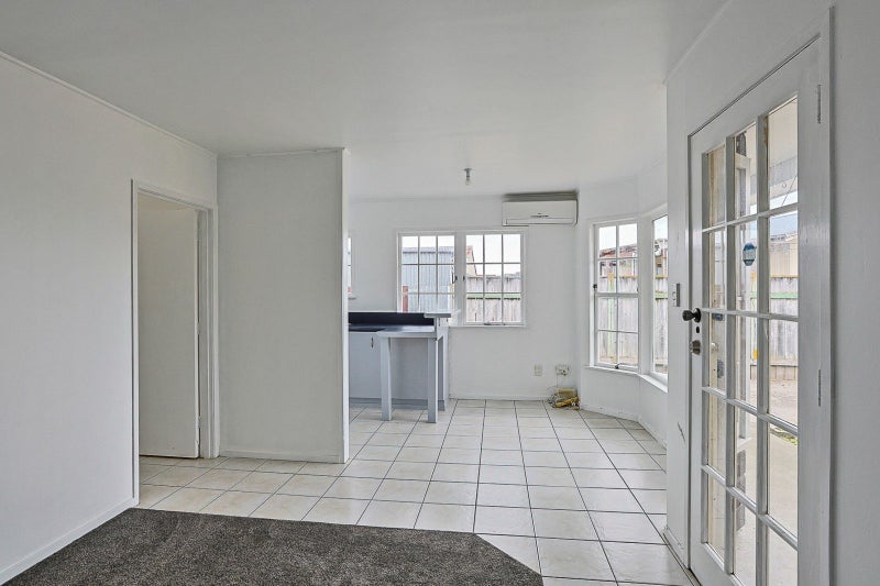 13C DUNN PLACE, PIRIMAI, NAPIER - Carousel 2