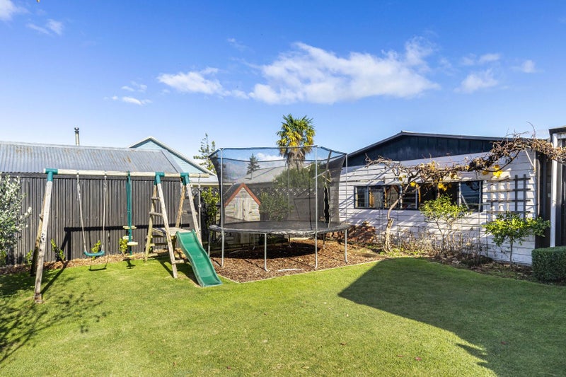 30 Francis Street, Blenheim - Carousel 21
