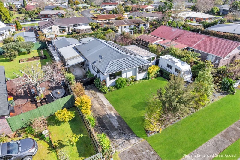 7 Katterns Street, Katikati, Katikati - Carousel 1
