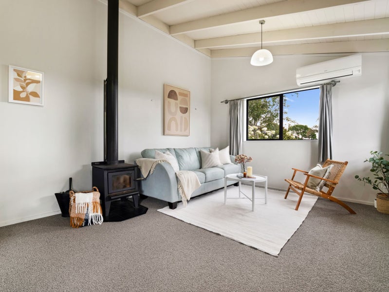 2/32 Hand Road, Helensville, Helensville - Carousel 2