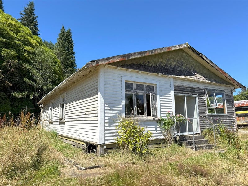 2406 State Highway 30, Otakiri, Whakatane - Carousel 1